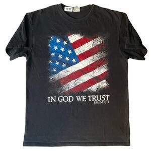 Delta Pro Weight Men Short Sleeve T-shirt size M, Black, America In God We Trust